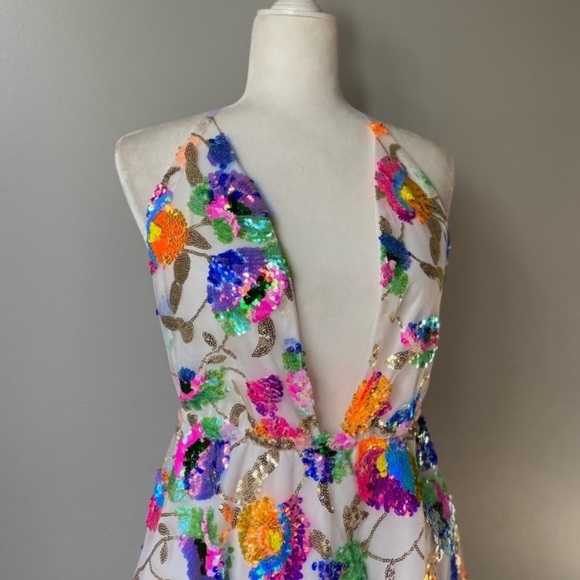 New Embroidered Confetti Pink Backless Evening Dress - Picture 5 of 6